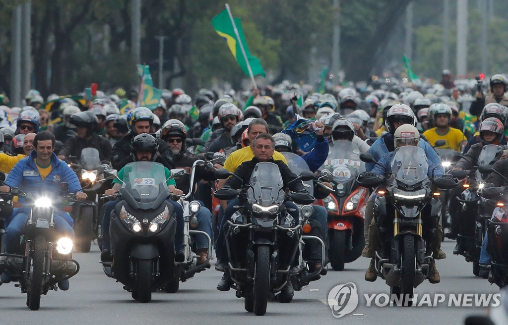 룰라 완승이냐 보우소나루 반전이냐…브라질 대선 '결전의 날'