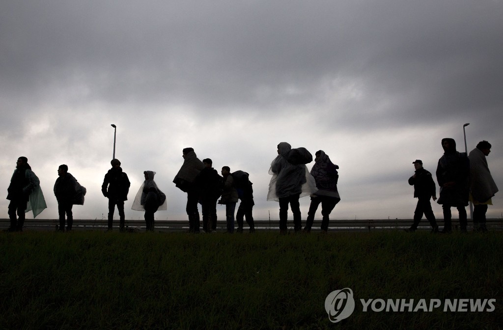 유럽 국가들 "세르비아 비자면제로 불법 이민 급증" 분통