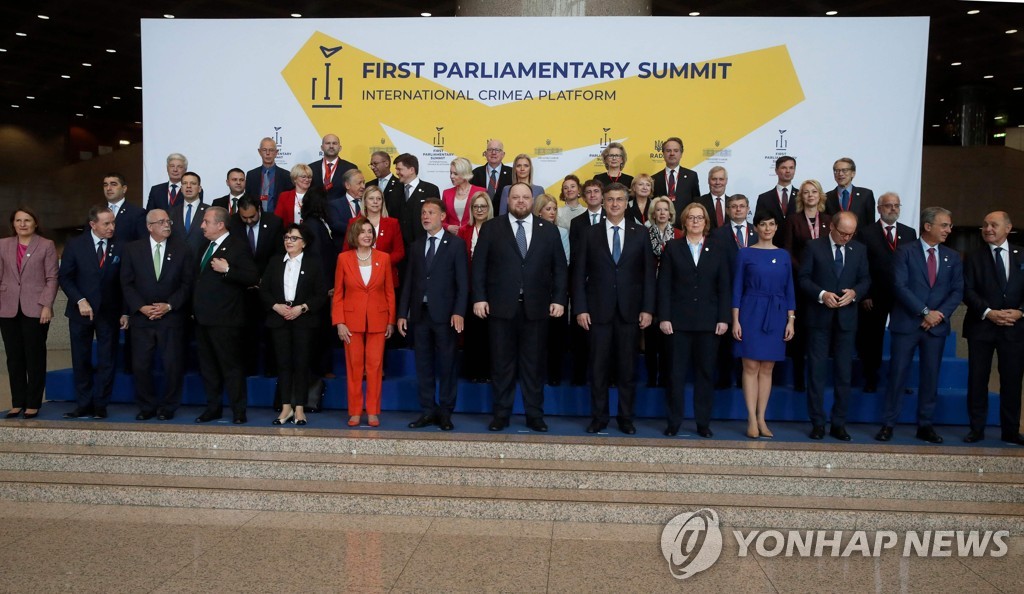 핵위협·협상론에도 젤렌스키 "크림반도까지 반드시 탈환"