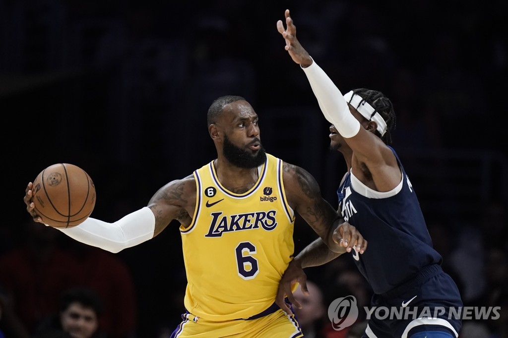 '간판'들의 명예회복?·MVP 또 유럽?…'춘추전국' NBA 19일 개막