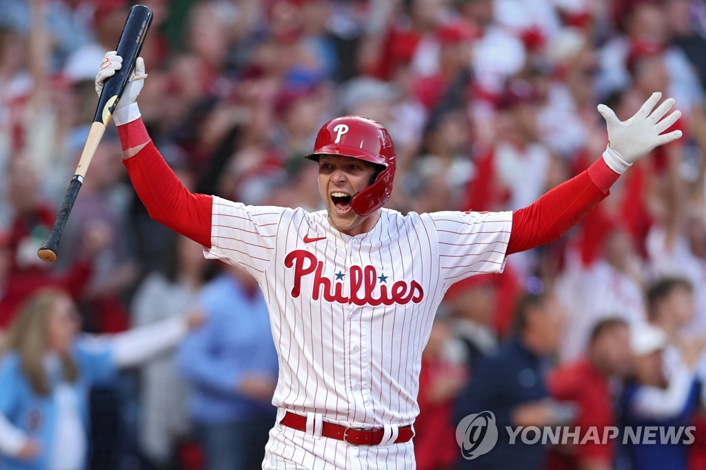 김하성 NLDS 첫 무안타…샌디에이고는 다저스 꺾고 2승 1패 리드(종합)