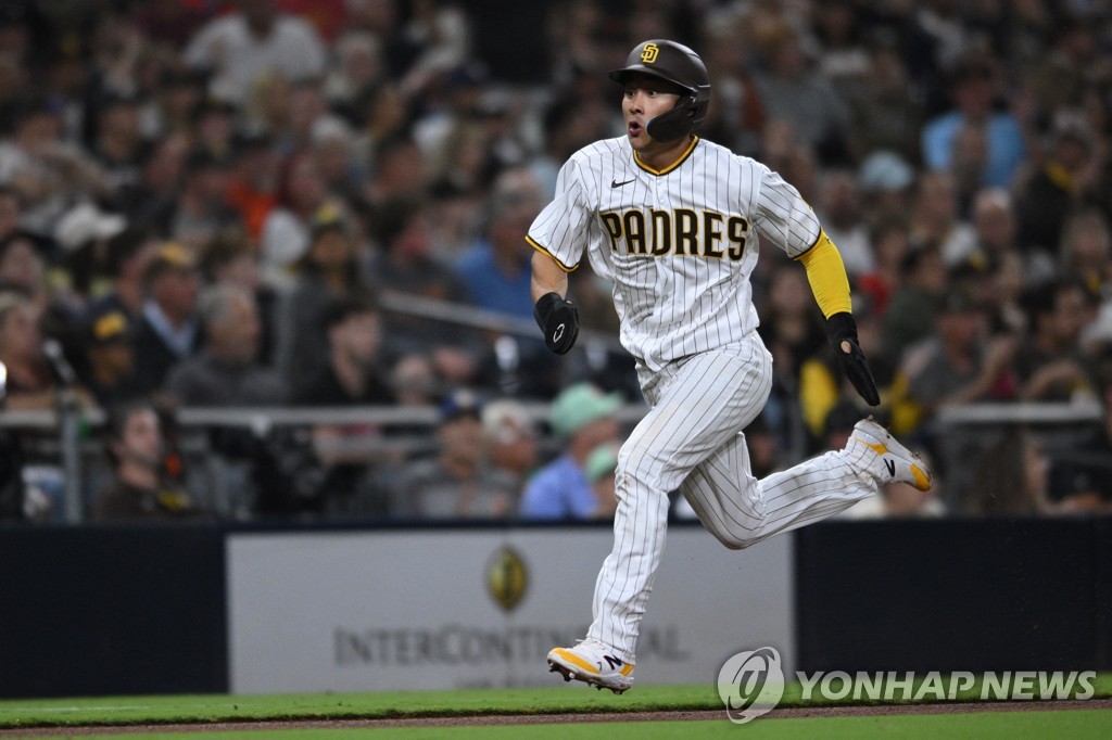 MLB 김하성, 시즌 마지막 경기서 휴식…타율 0.251로 마감