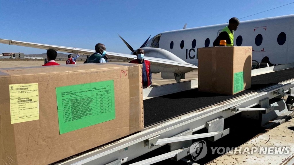 에티오피아 "티그라이 공항 장악할 것"…내전 가속 시사