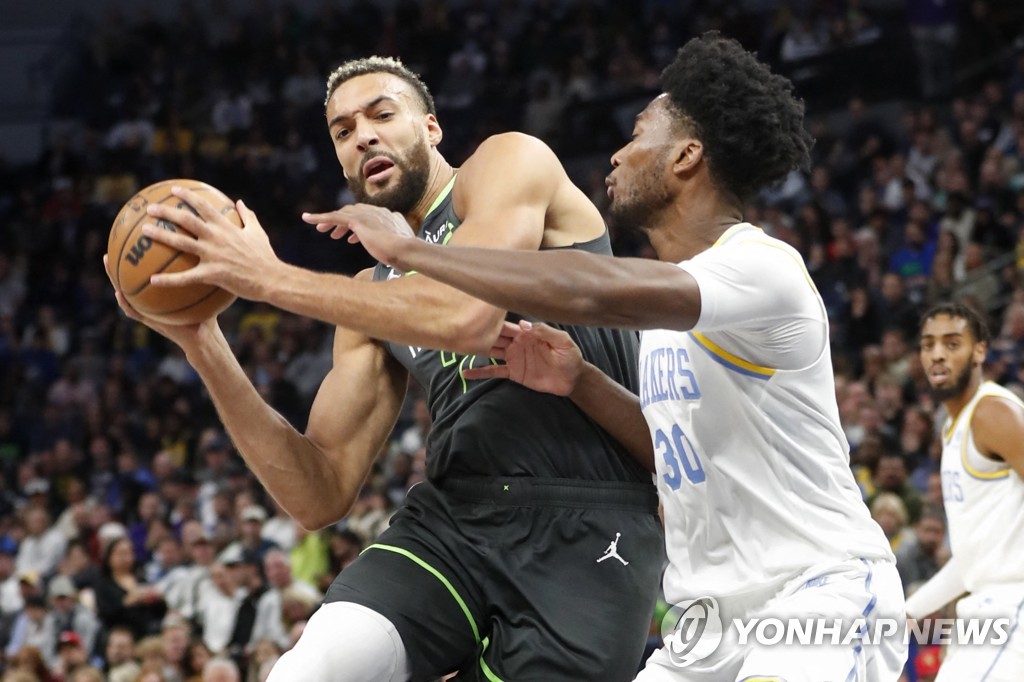 LA 레이커스 8년 만에 개막 5연패…NBA 30개팀 중 꼴찌