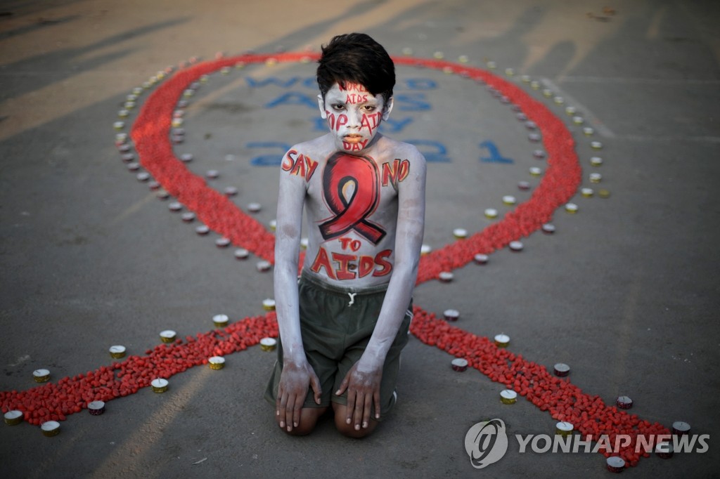 인권위 '에이즈 전파매개 처벌' 위헌의견 낼듯