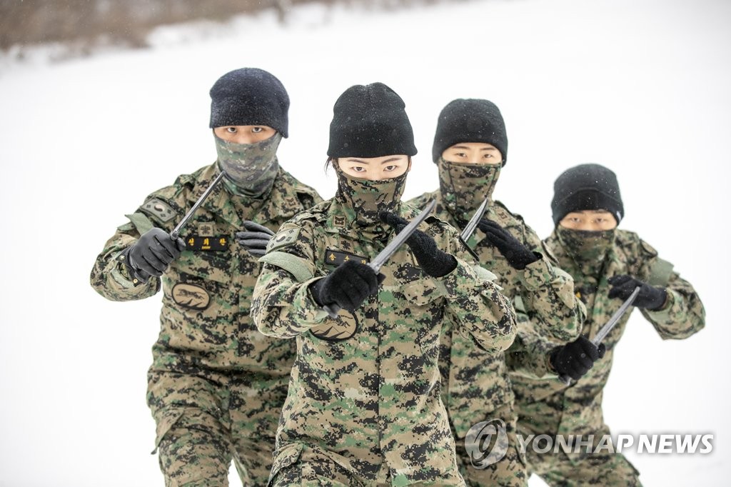 옥타곤의 특전사…육군 특공무술 경연대회서 겨루기 승부