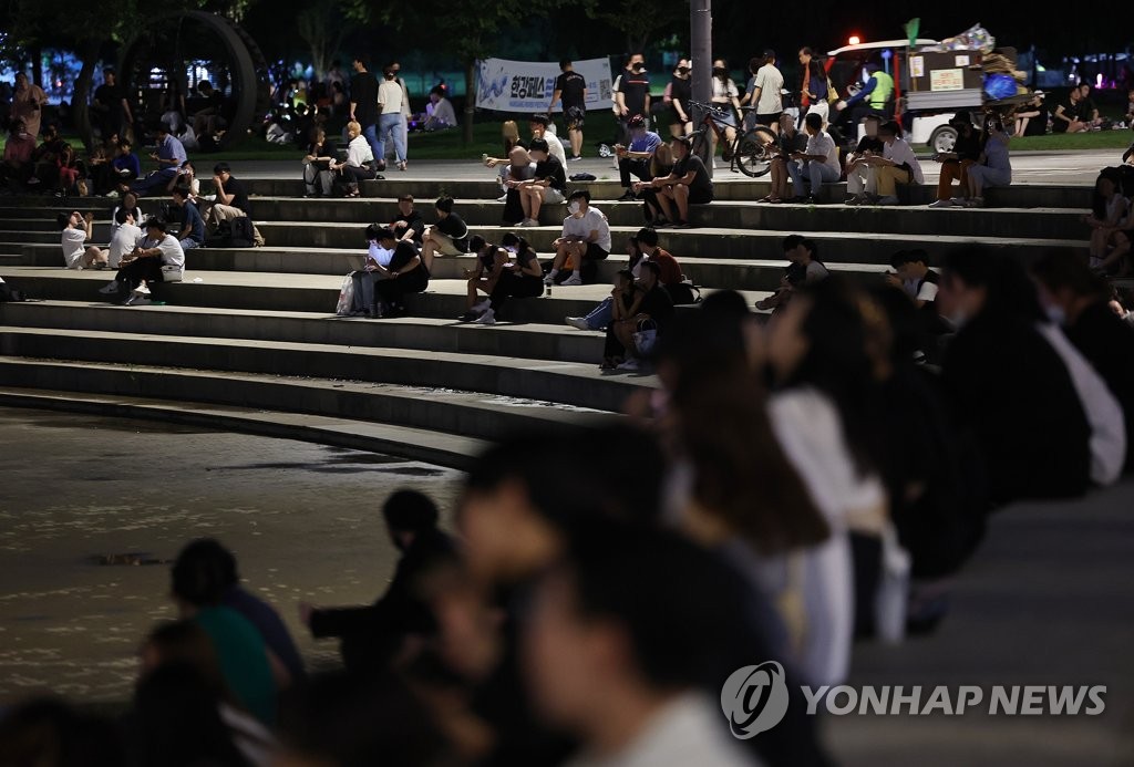 폭염·열대야 최근 늘어나…"'이상기후' 통계 부재"