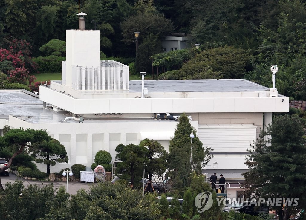 대통령실 "尹대통령 이사 시작…이달 내 한남동 관저 입주 완료"