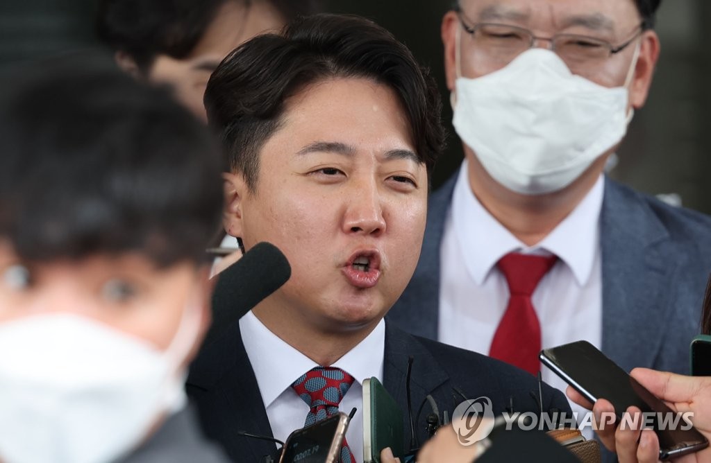 경찰 '성상납 의혹' 이준석 무고 혐의 송치 방침(종합)