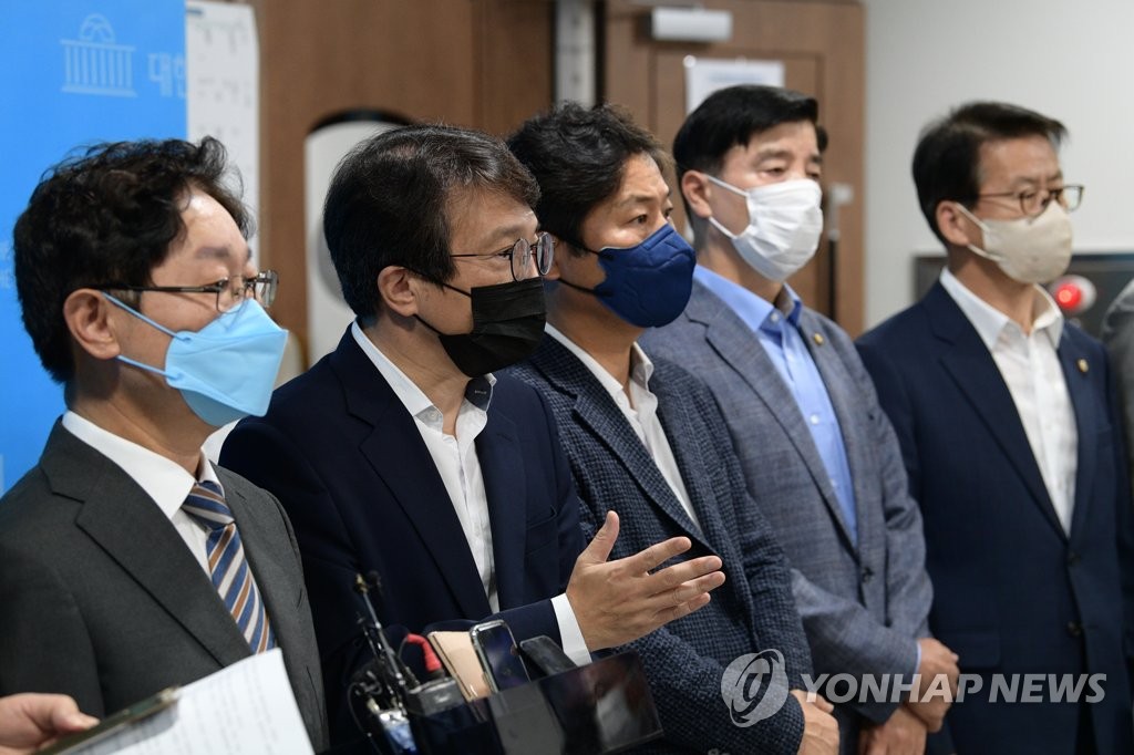 野 "尹정부가 노린 것은 결국 文…대국민 선전포고" 강력 규탄