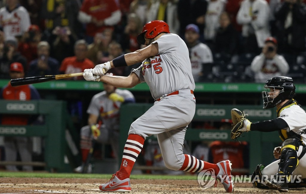 MLB 푸홀스, 703호 홈런…베이브 루스 넘어 타점 단독 2위