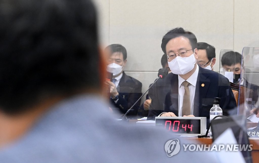 조규홍 복지장관 국립중앙의료원 방문…"필수공공의료 강화"