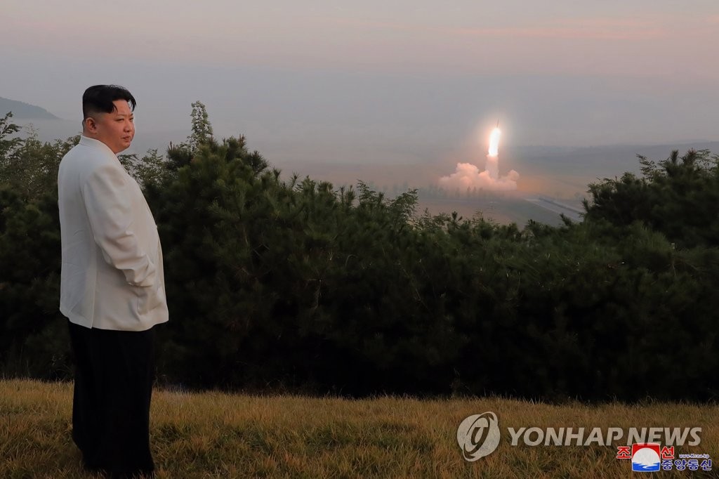 美육군 새 교범에 "北, 김씨 일가 생존 위해 美 안보 위협"