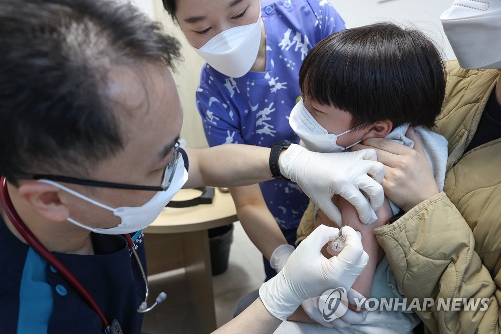 응급실 진료시 필요한 경우만 코로나 검사…1인격리는 확진자만