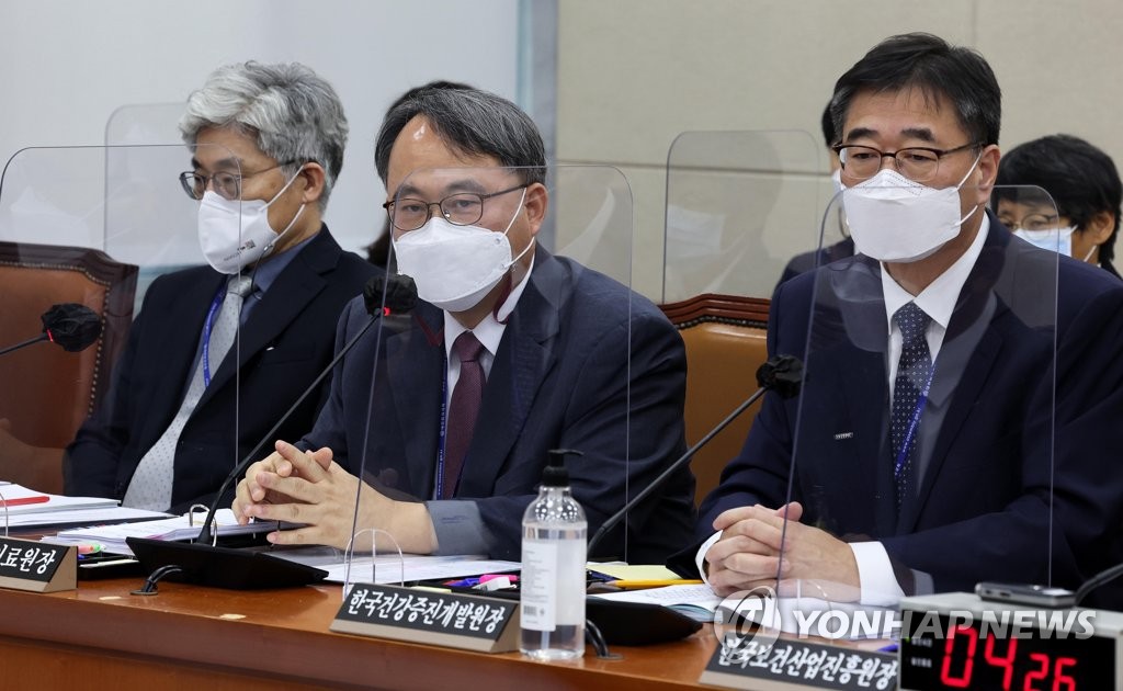 공공병원 민영화 논란…국립중앙의료원장 "충분한 기회 줘야"(종합)