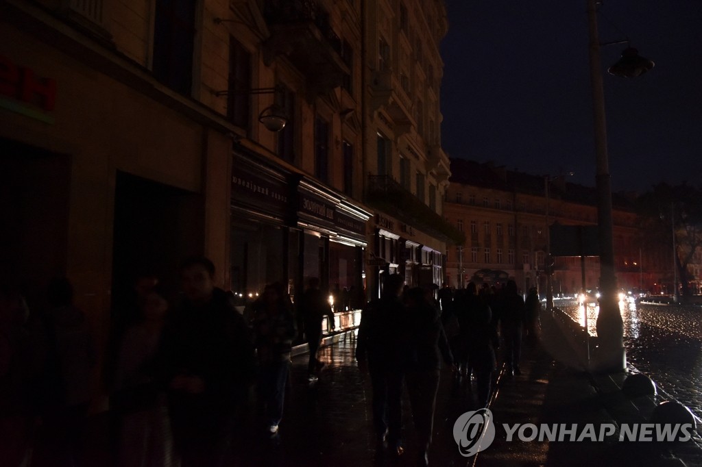 러 대놓고 전쟁범죄…폭격에 우크라 1천162개 도시 정전