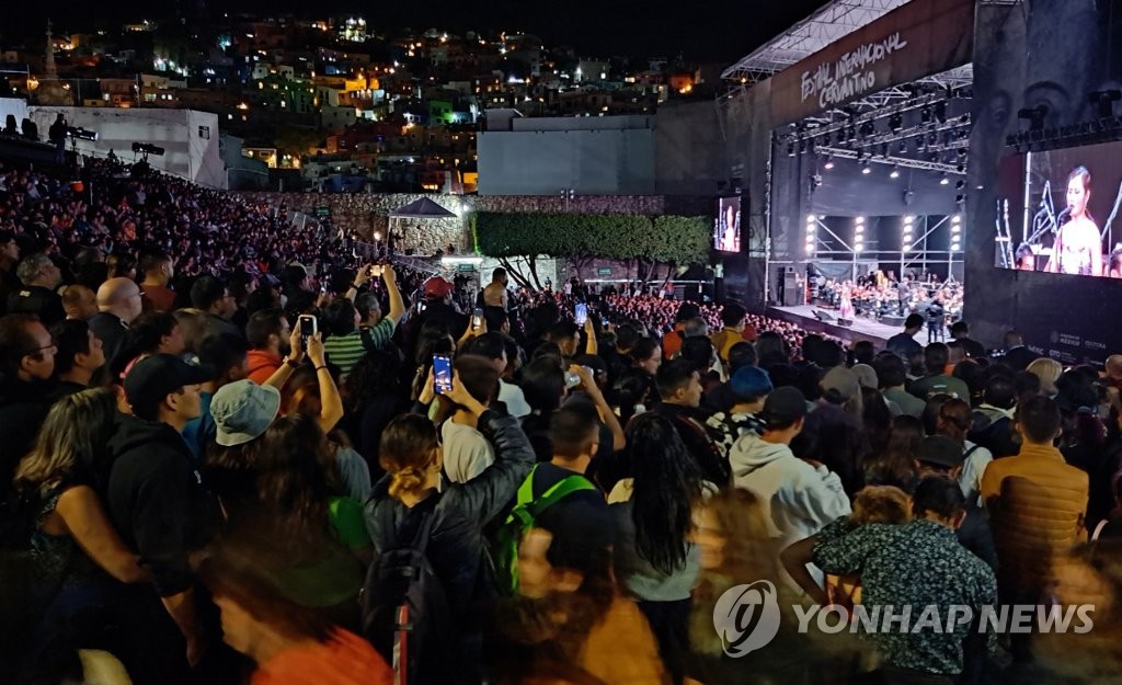 [고침] 국제(멕시코 밤 물들인 K-컬처…중남미 최대 '세르…)