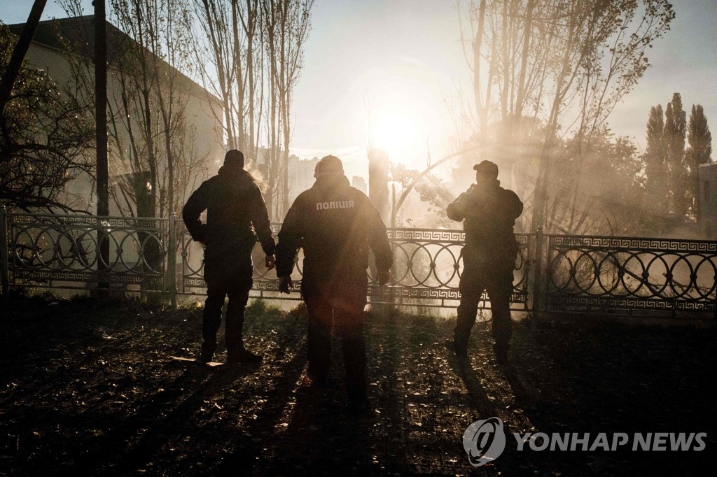 러 드론 공세에 우크라 3단 방어망 요격률 70%…"문제는 비용"