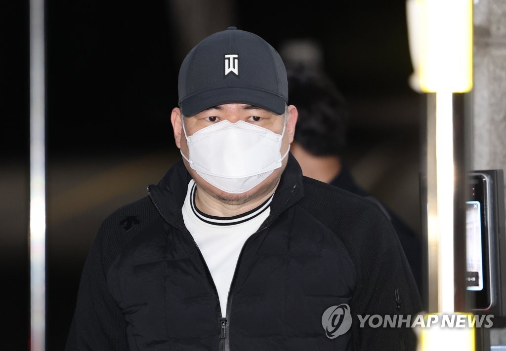 '의형제'라던 김용·유동규…'검은 거래' 드러날까