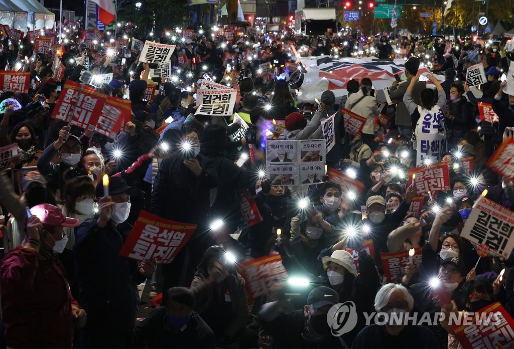 서울 도심 잇따라 대규모 집회…충돌없이 마무리(종합)