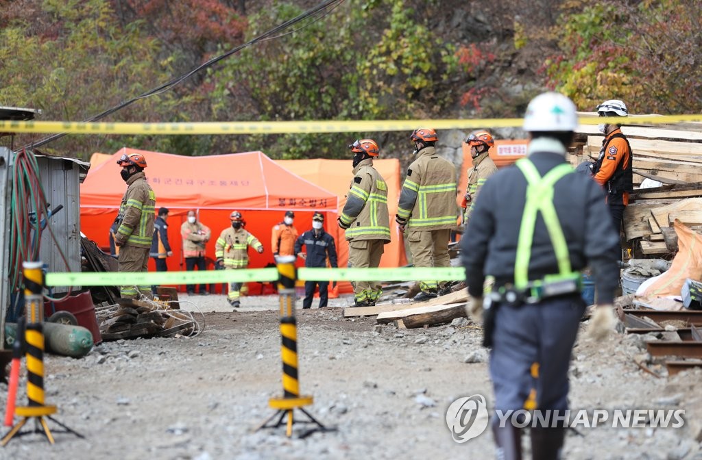 "95m 남았다"…봉화 광산사고 엿새째 '열악한 갱도' 극복 안간힘