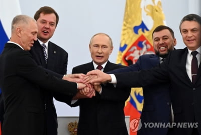 푸틴, 우크라 점령지 합병조약 서명…"모든 수단으로 지킬 것"(종합2보)
