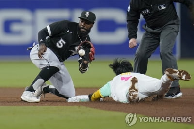 김하성, 2경기 연속 안타+도루 성공…샌디에이고는 3연패