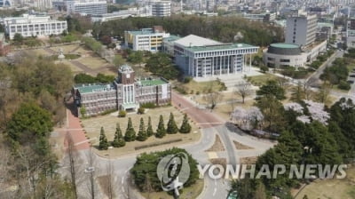 동료 교수에 침 뱉은 전남대 교수 송치…징계 절차도