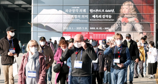 [포토] 유엔참전용사 및 유가족, 국립중앙박물관 방문