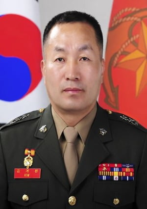 해병대사령관 김계환 내정…정부, 하반기 군 장성 인사