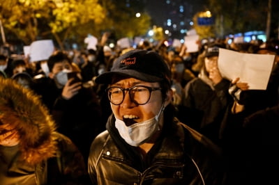 "대규모 시위 위험" 주중 한국대사관, 신변안전 당부 공지