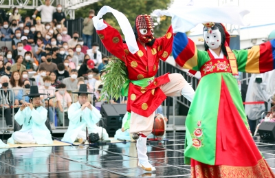 '한국 탈춤' 유네스코 인류무형문화유산 등재…한국 22번째