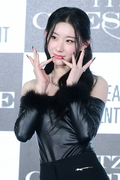 [포토] ITZY 채령, '이 포즈가 포인트 입니다'