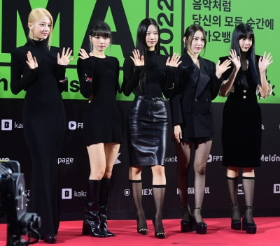 [포토] 르세라핌, '블랙으로 멋지게 차려입고' (MMA 2022)