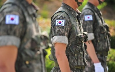 "싸울 병사 모자란다"…軍도 초비상