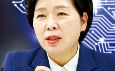 양향자 "반도체특별法 한발도 못나가…野, 국가미래 매장하는 매국노"