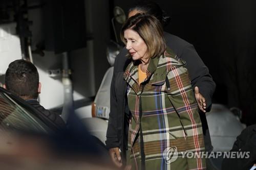 美하원의장 노린 괴한은 '캐나다국적 불법체류자'…"추방될수도"