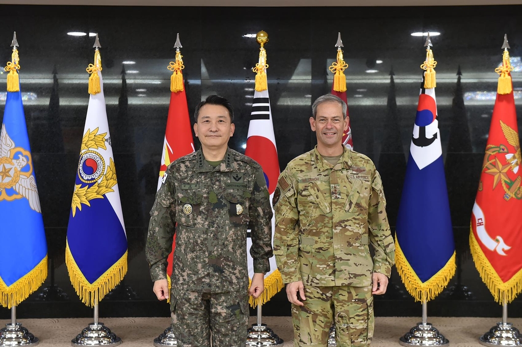 합참의장, 美태평양공군 사령관 접견…"北도발, 반드시 대가"