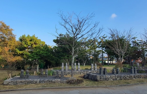 이건희 회장 기증 제주 동자석·문인석 전시