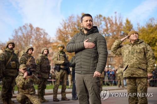 우크라 수복 지역 전력시설 파괴…"러시아, 추위를 무기화했다"