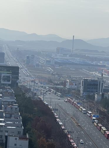 대구서 열린 대규모 신천지 행사…교통 민원 110여건 제기돼