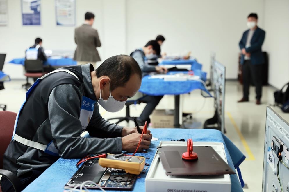 삼성전자서비스 기술경진대회 개최…"수리 전문성 경연"