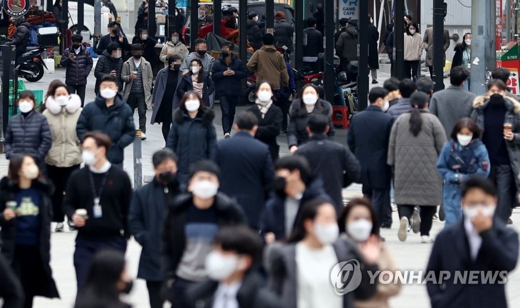 결혼·출산 확률, 정규직·대기업이 높다