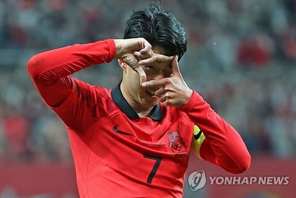 '안면 부상' 손흥민, 월드컵 뛴다…26명 엔트리 발표