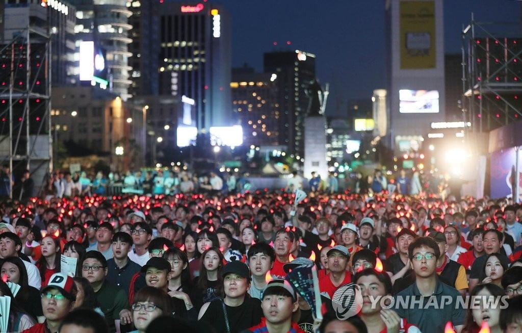 서울시, 광화문 심야 응원 가능 여부 두고 '고심'