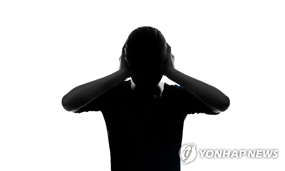 "남의 놀이터 오면 도둑인거 몰라?" 초등생 협박한 입주자 대표