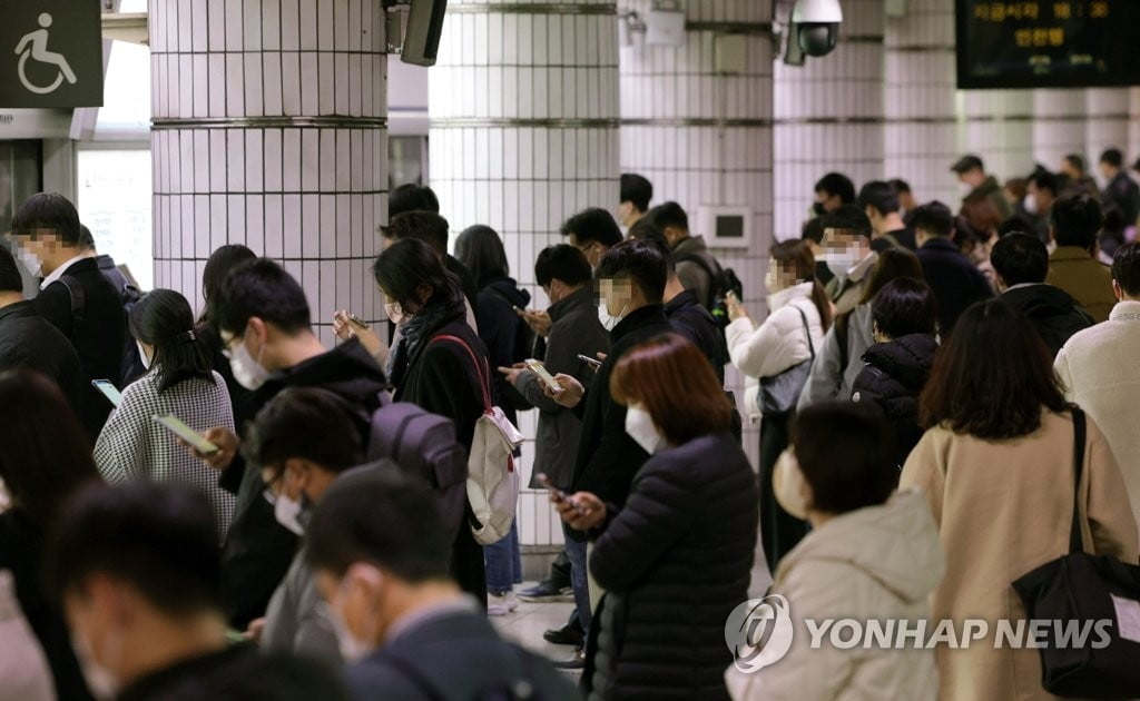 출근길 대란 오나…서울 지하철 노사 막판 협상