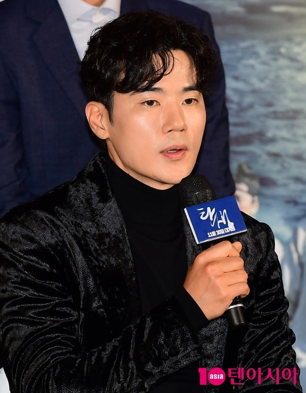 [TEN 포토] 김강우 '영화 '탄생'으로 인사드려요'