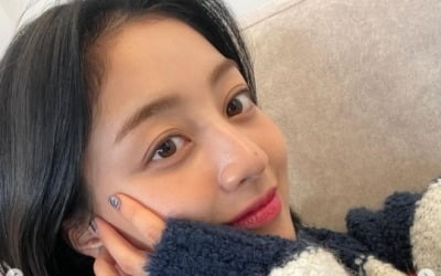 트와이스 지효, 신이 빚어낸 콧대…그림같은 비주얼에 '눈길'