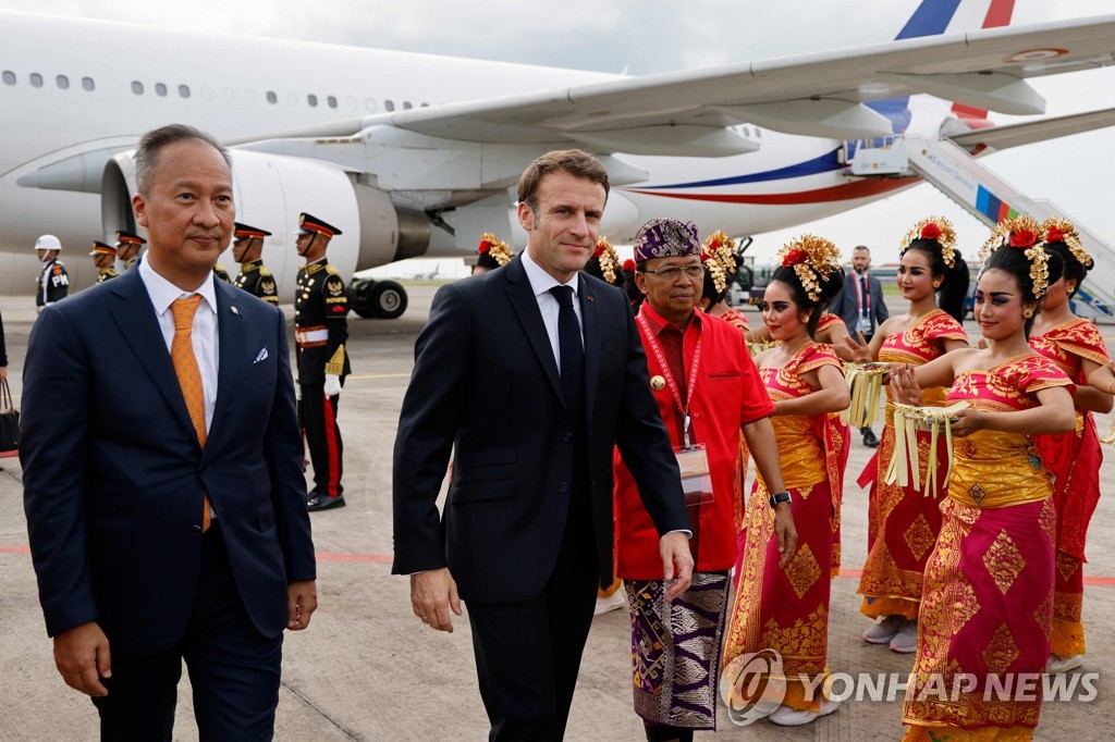 마크롱, G20 끝나면 푸틴과 통화 예정…15일 시진핑과 회담